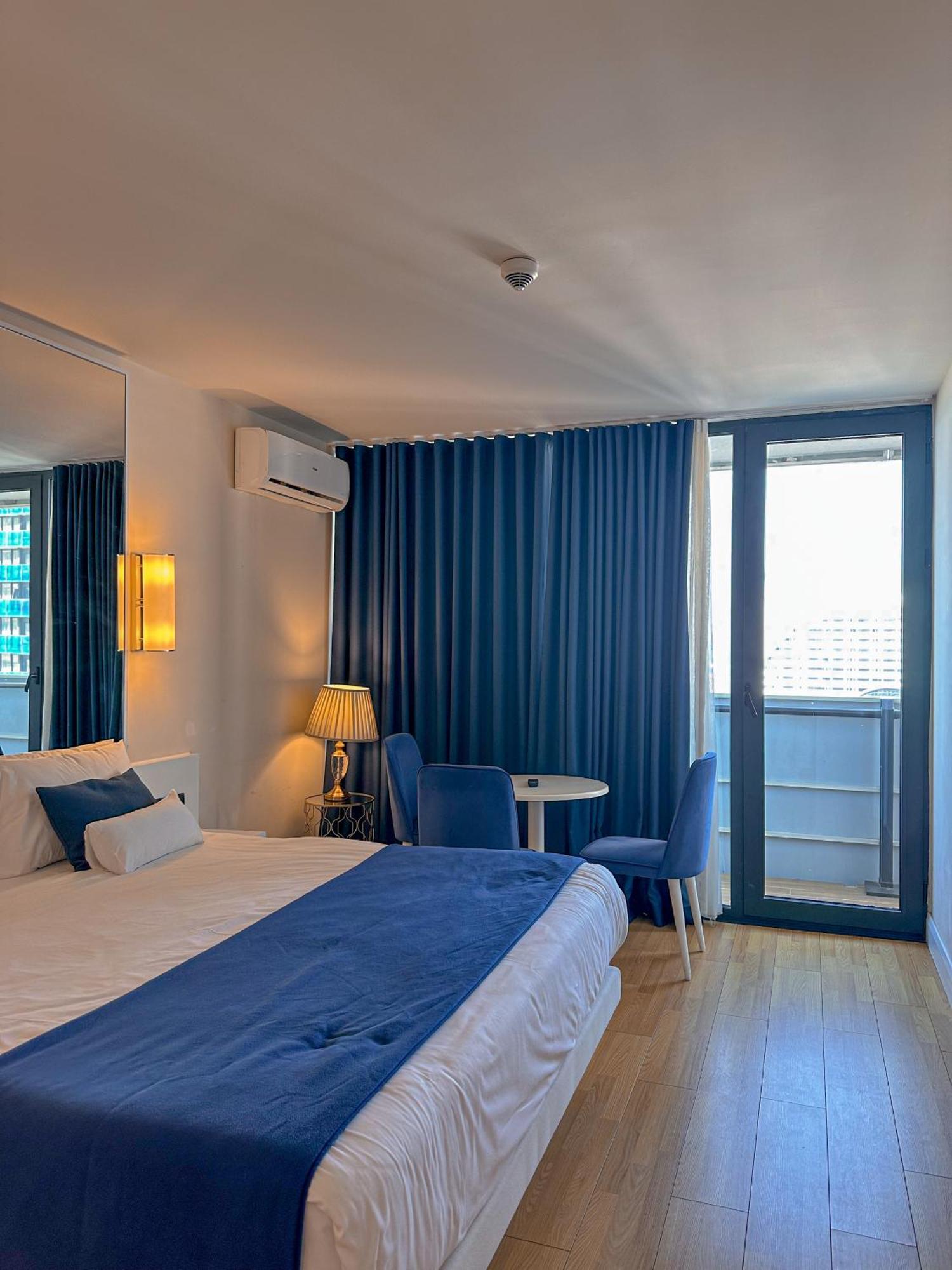 Batumi Floor40 호텔 외부 사진